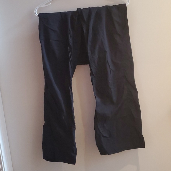 Lululemon Unlined Studio Pants - Picture 1 of 3